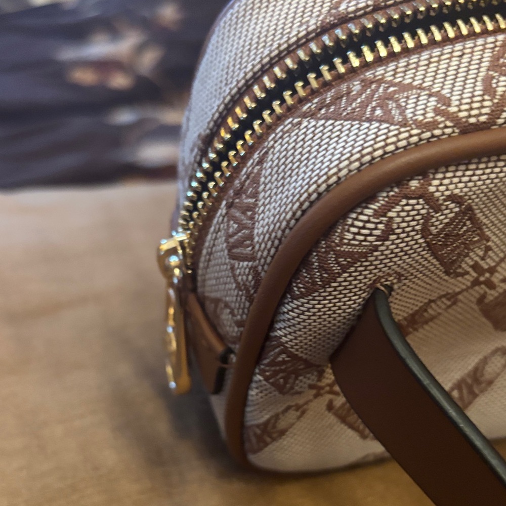 Michael Kors Beige and Brown Belt Bag - Picture 8 of 9